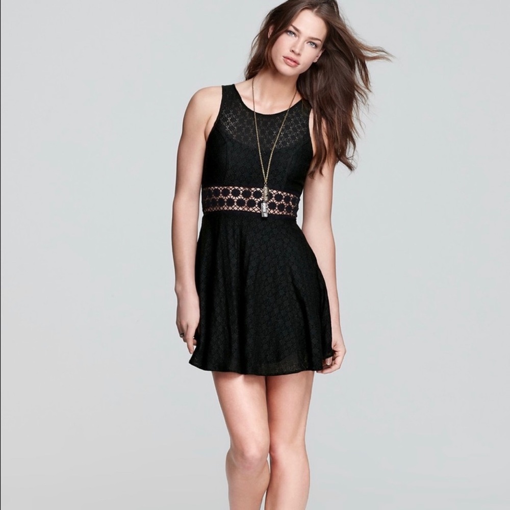 Free People Black Daisy Crochet Waist Dress